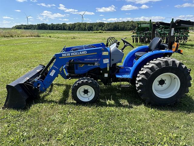 Image of New Holland Workmaster 25 equipment image 2