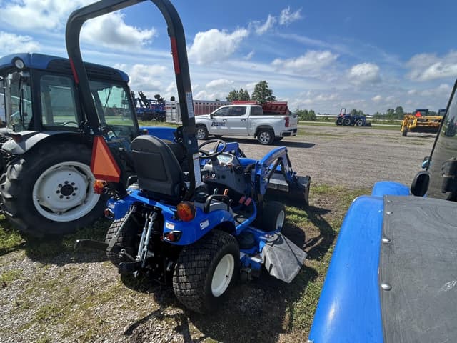 Image of New Holland Workmaster 25S equipment image 2