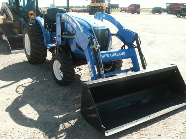 Image of New Holland Workmaster 40 equipment image 3