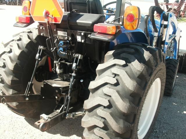 Image of New Holland Workmaster 40 equipment image 1