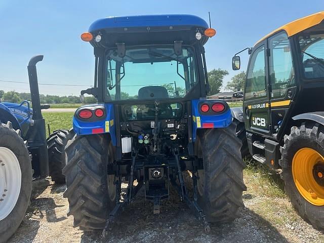 Image of New Holland Workmaster 75 equipment image 2