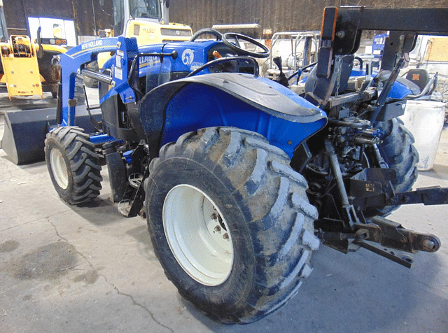 Image of New Holland Workmaster 95 equipment image 4