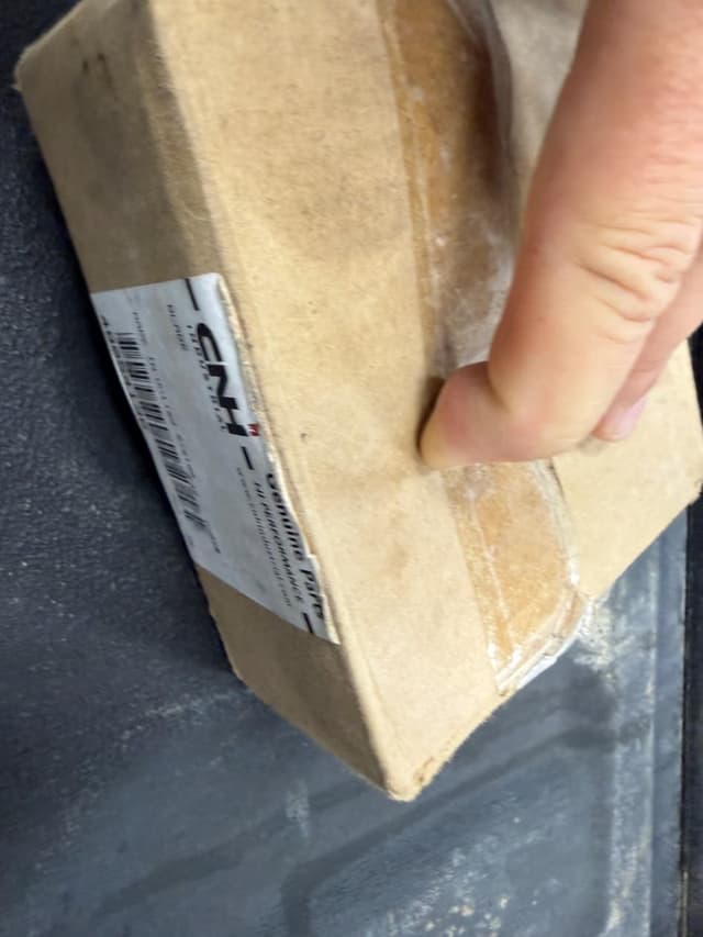 Image of New Holland 210 equipment image 4