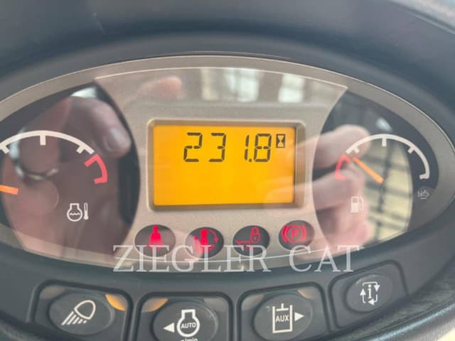 Image of Bobcat S595 equipment image 4