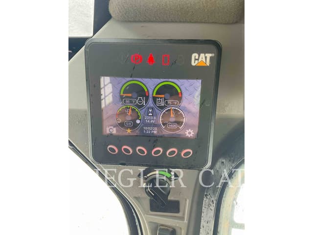 Image of Caterpillar 236D equipment image 4