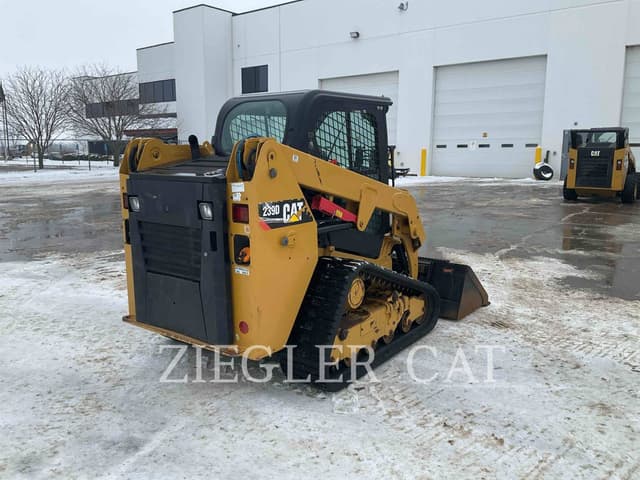 Image of Caterpillar 239D equipment image 2