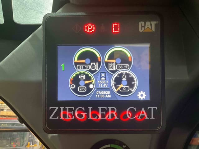 Image of Caterpillar 239D equipment image 4