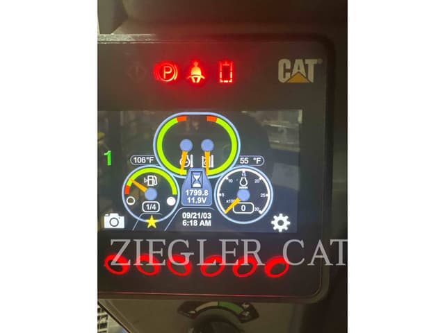 Image of Caterpillar 246D3 equipment image 4