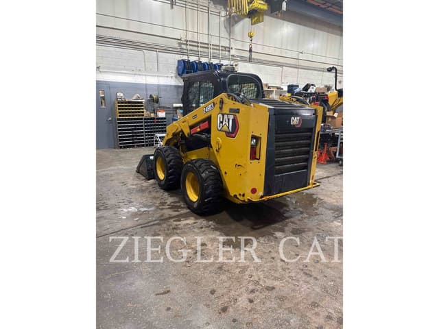 Image of Caterpillar 246D3 equipment image 3