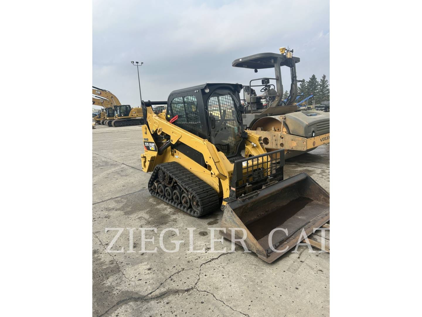 2019 Caterpillar 257D Equipment Image0