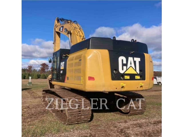 Image of Caterpillar 349FL equipment image 3