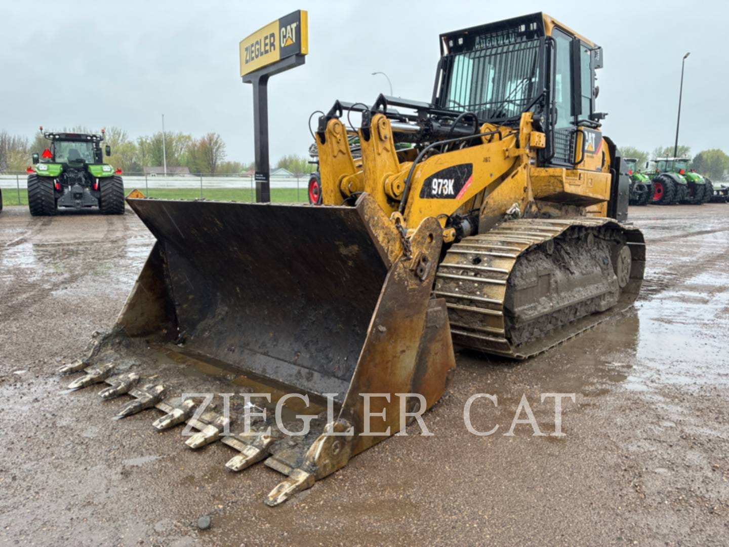 2019 Caterpillar 973K Equipment Image0