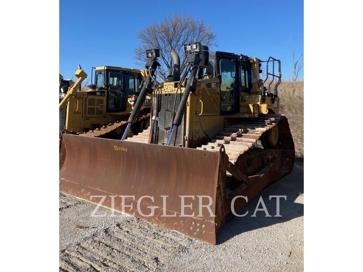2019 Caterpillar D6T LGP Equipment Image0