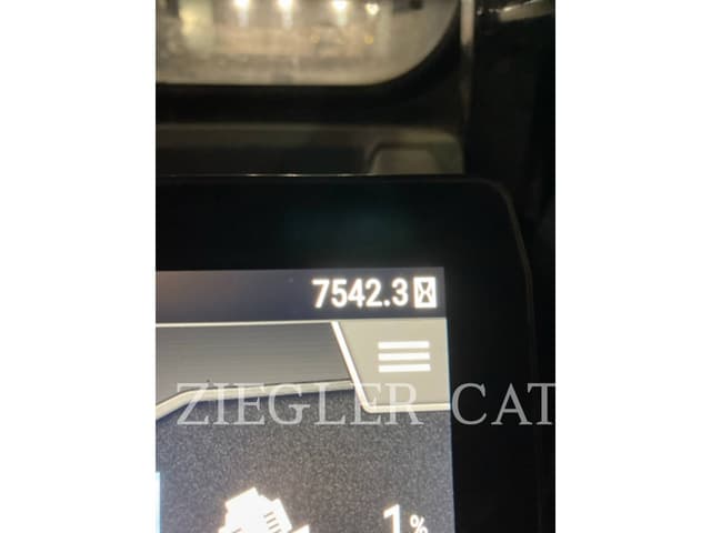 Image of Caterpillar D6XE LGP equipment image 4