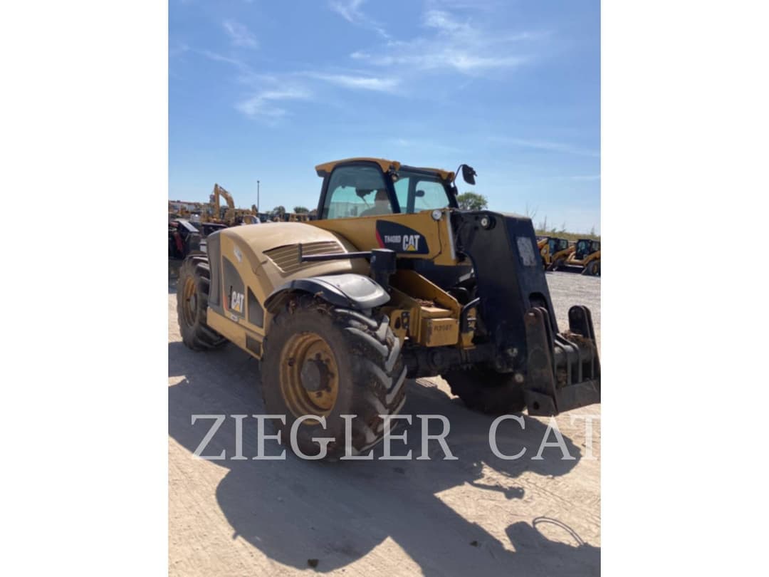 Image of Caterpillar TH408D Image 0