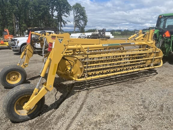 Main image Vermeer R2800