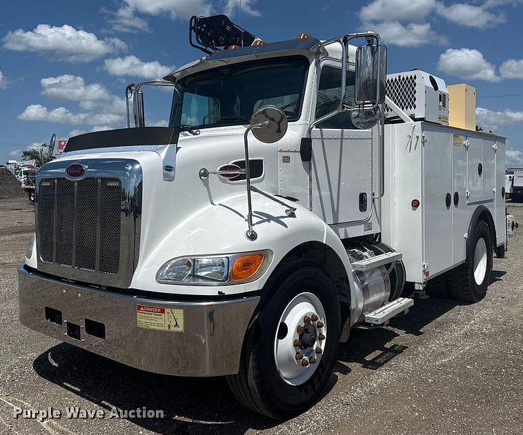 Image of Peterbilt 337 Primary image