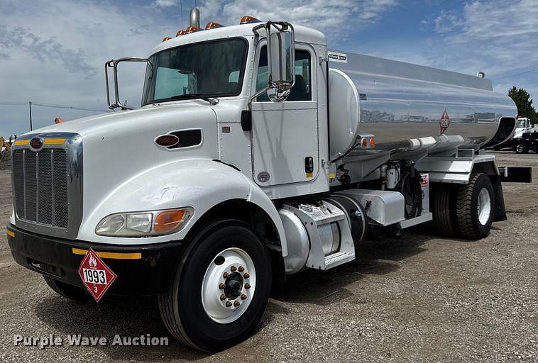 Image of Peterbilt 337 Primary image