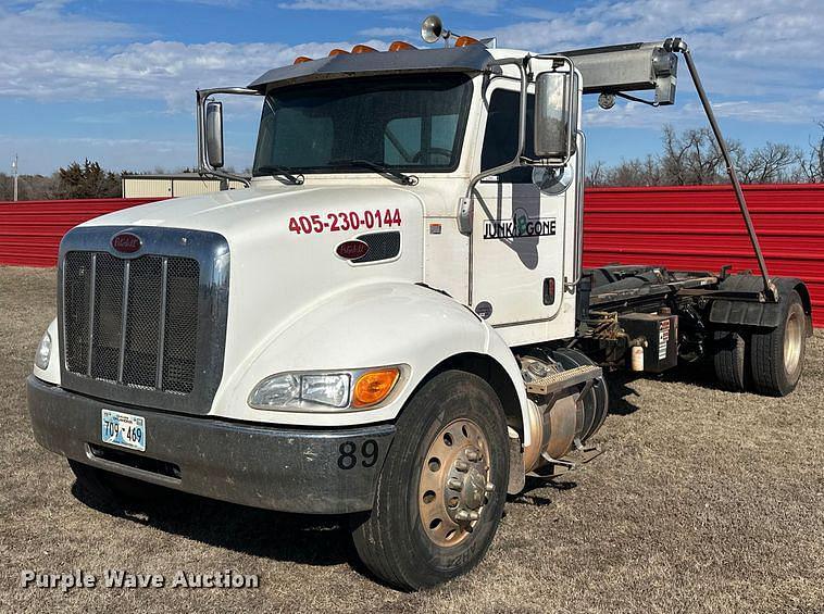 Image of Peterbilt 337 Primary image