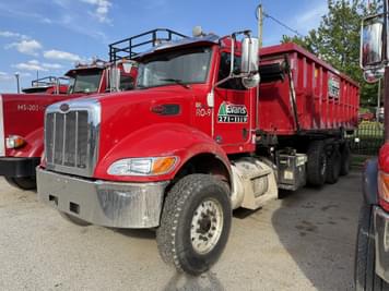 Main image Peterbilt 348