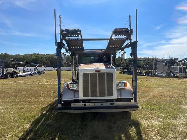 Image of Peterbilt 365 equipment image 2