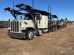 2019 Peterbilt 389 Image