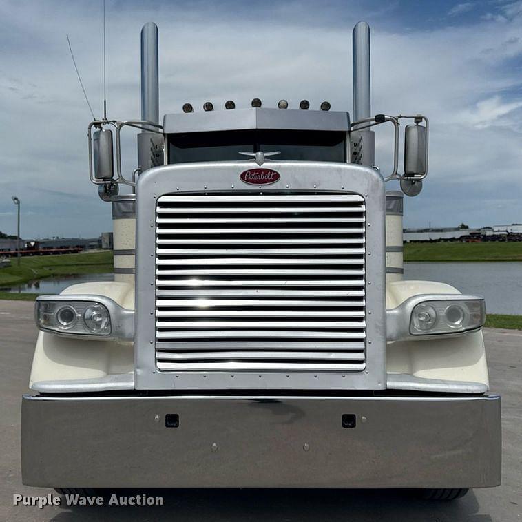 2019 Peterbilt 389 Lot No. DS3794 Other Equipment For Sale