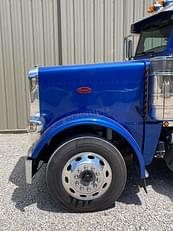 Main image Peterbilt 389 100