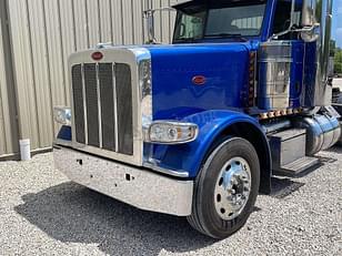 Main image Peterbilt 389 105