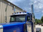 Thumbnail image Peterbilt 389 106