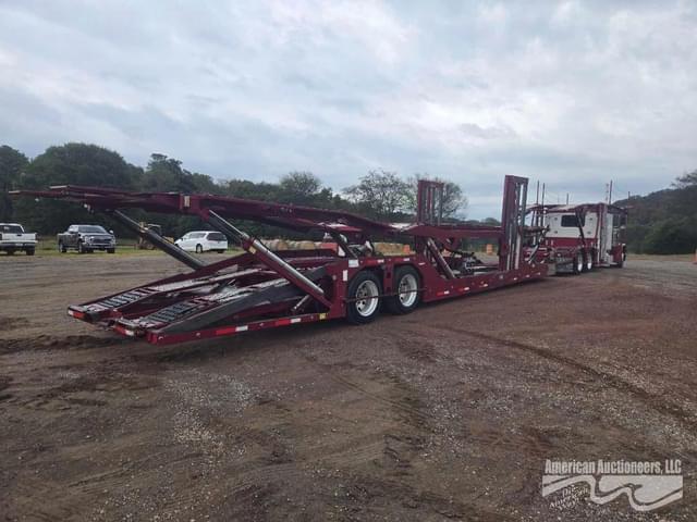 Image of Peterbilt 389 equipment image 4