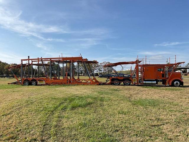 Image of Peterbilt 389 equipment image 3