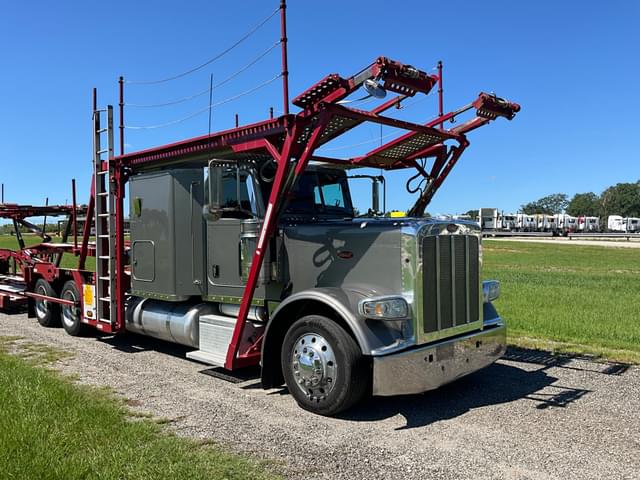 Image of Peterbilt 389 equipment image 4