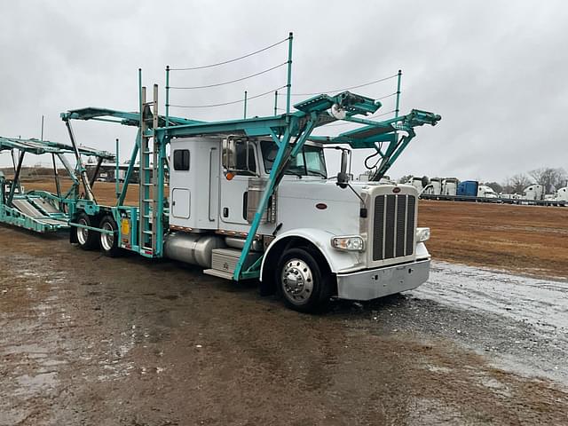 Image of Peterbilt 389 equipment image 4
