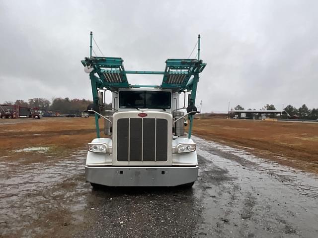 Image of Peterbilt 389 equipment image 2