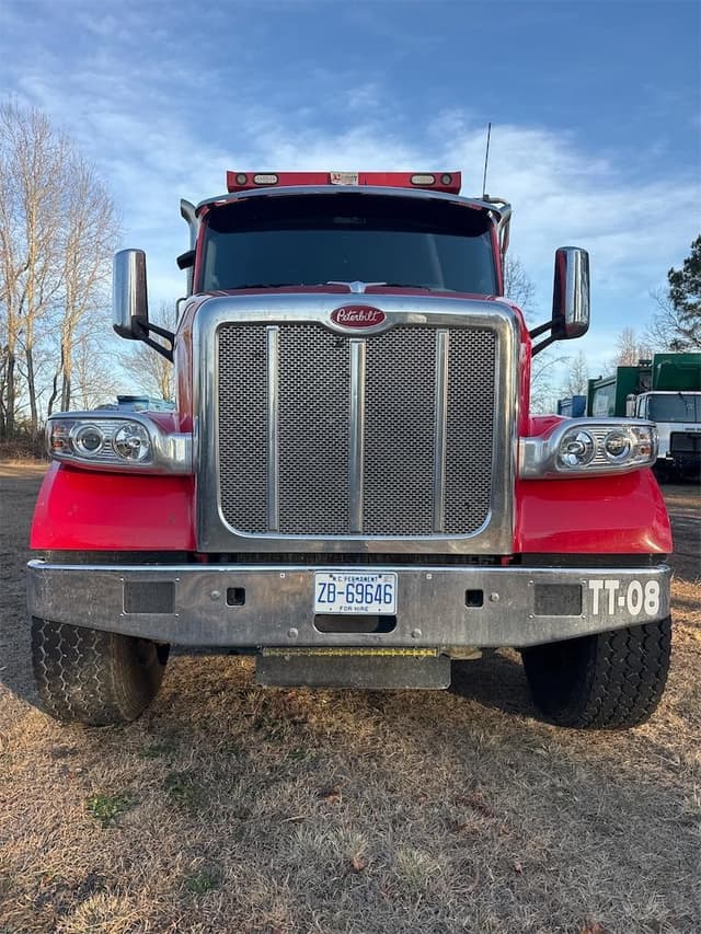 Image of Peterbilt 567 equipment image 1
