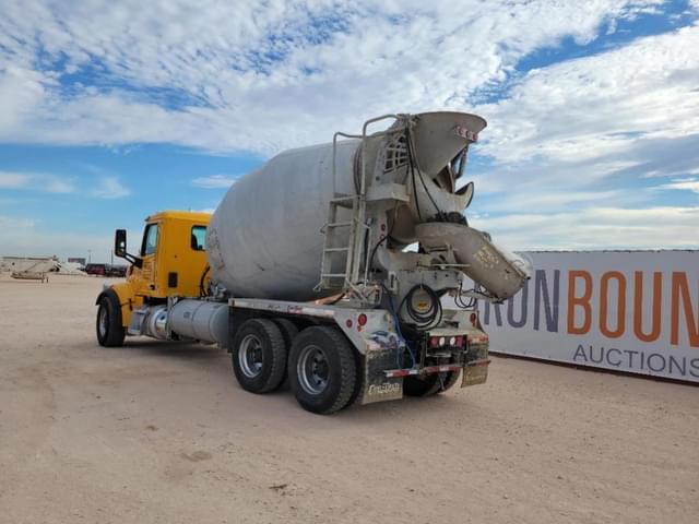 Image of Peterbilt 567 equipment image 2