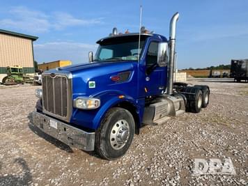 Main image Peterbilt 567
