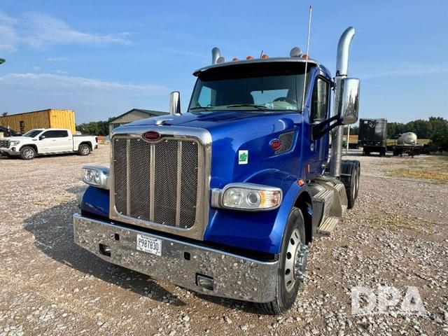Image of Peterbilt 567 equipment image 1