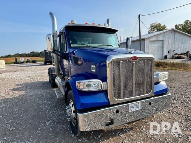 Image of Peterbilt 567 equipment image 3
