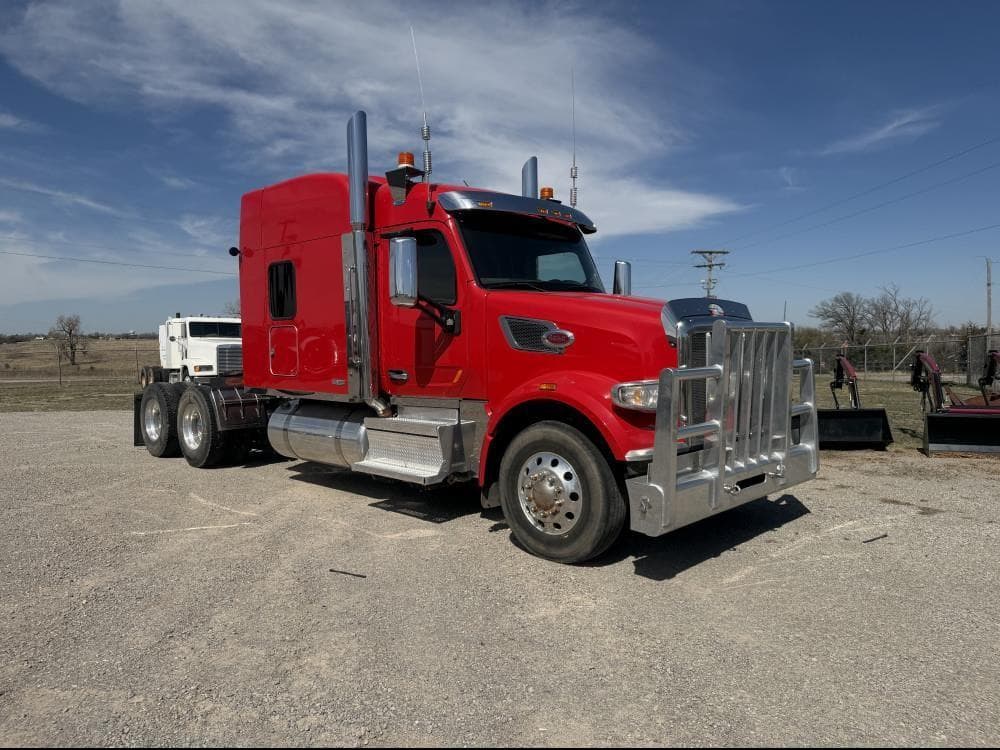 Image of Peterbilt 567 Primary image