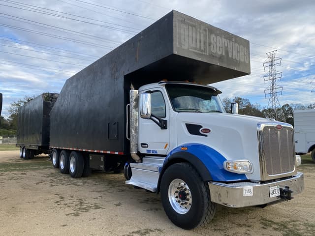 Image of Peterbilt 567 equipment image 3