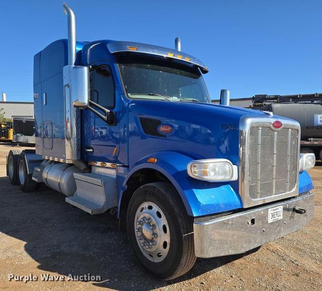 Image of Peterbilt 567 equipment image 2