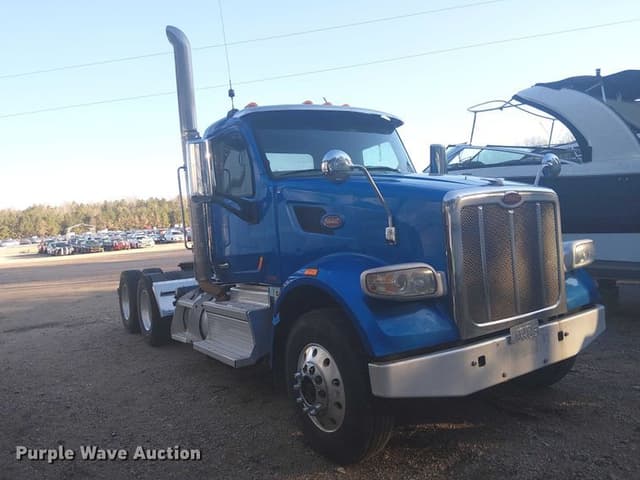 Image of Peterbilt 567 equipment image 2