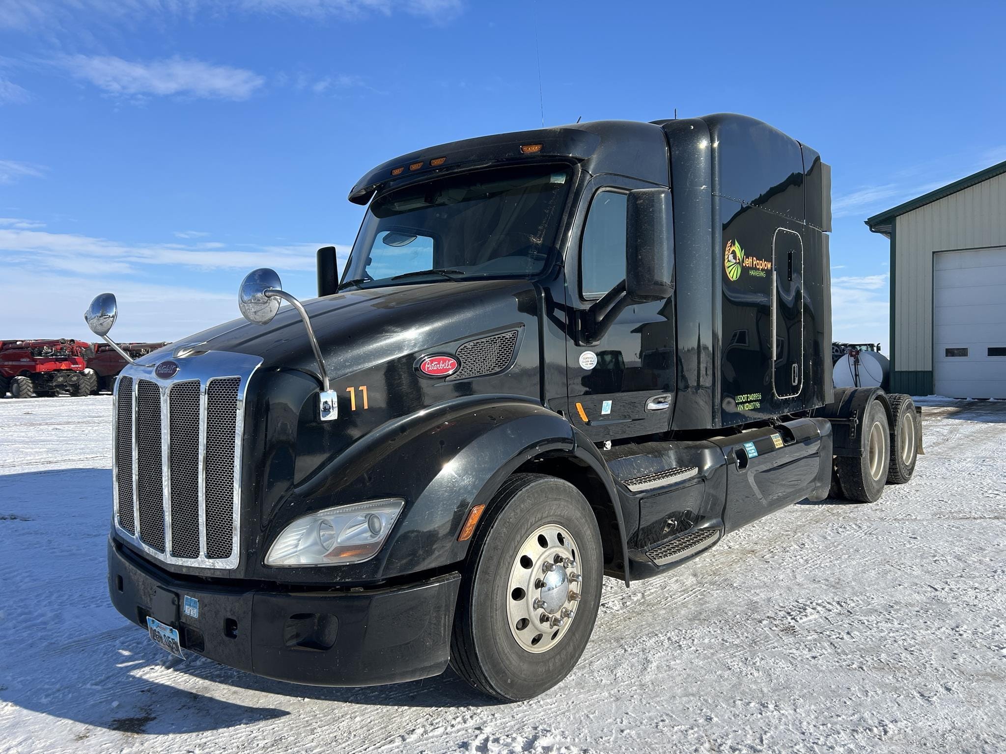 2019 Peterbilt 579 Equipment Image0