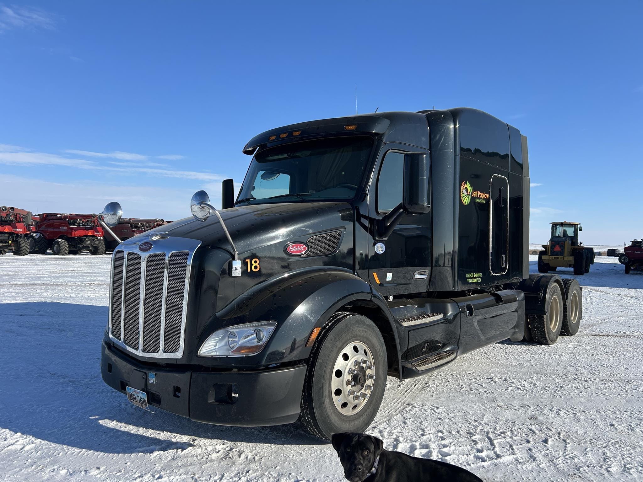 2019 Peterbilt 579 Equipment Image0