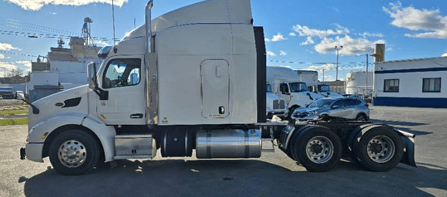 Image of Peterbilt 579 equipment image 1