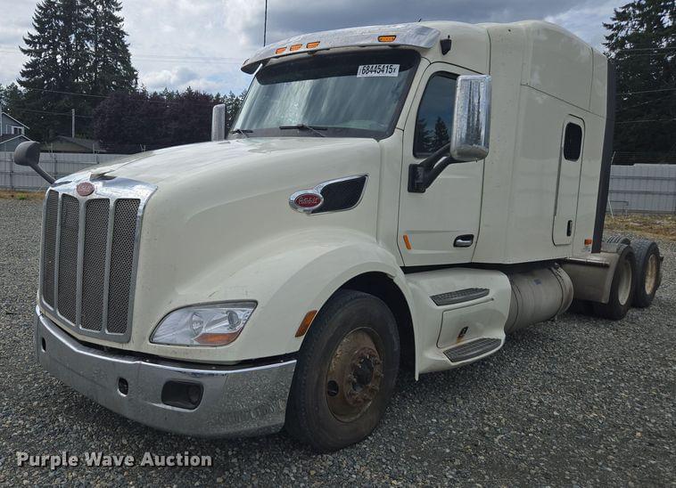 Image of Peterbilt 579 Primary image