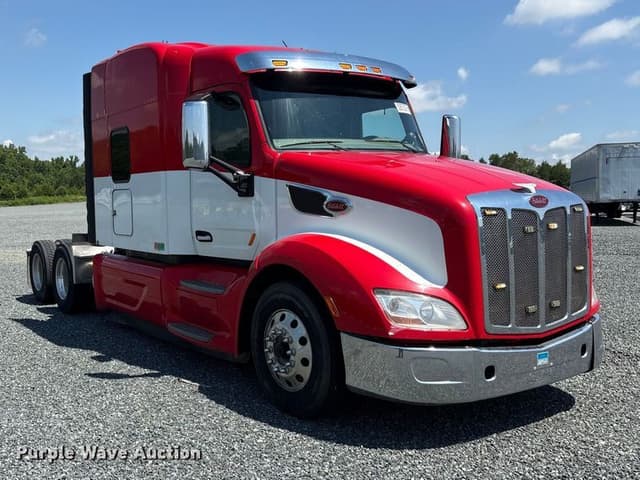 Image of Peterbilt 579 equipment image 2