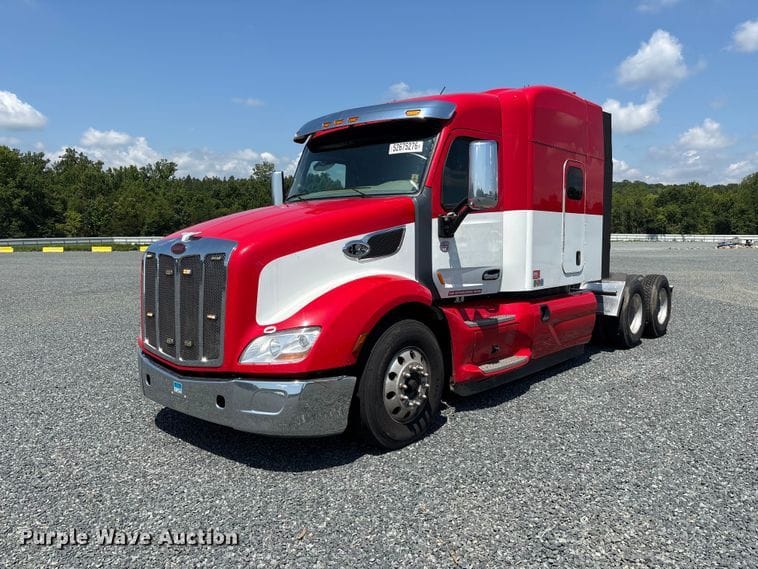 2019 Peterbilt 579 Equipment Image0